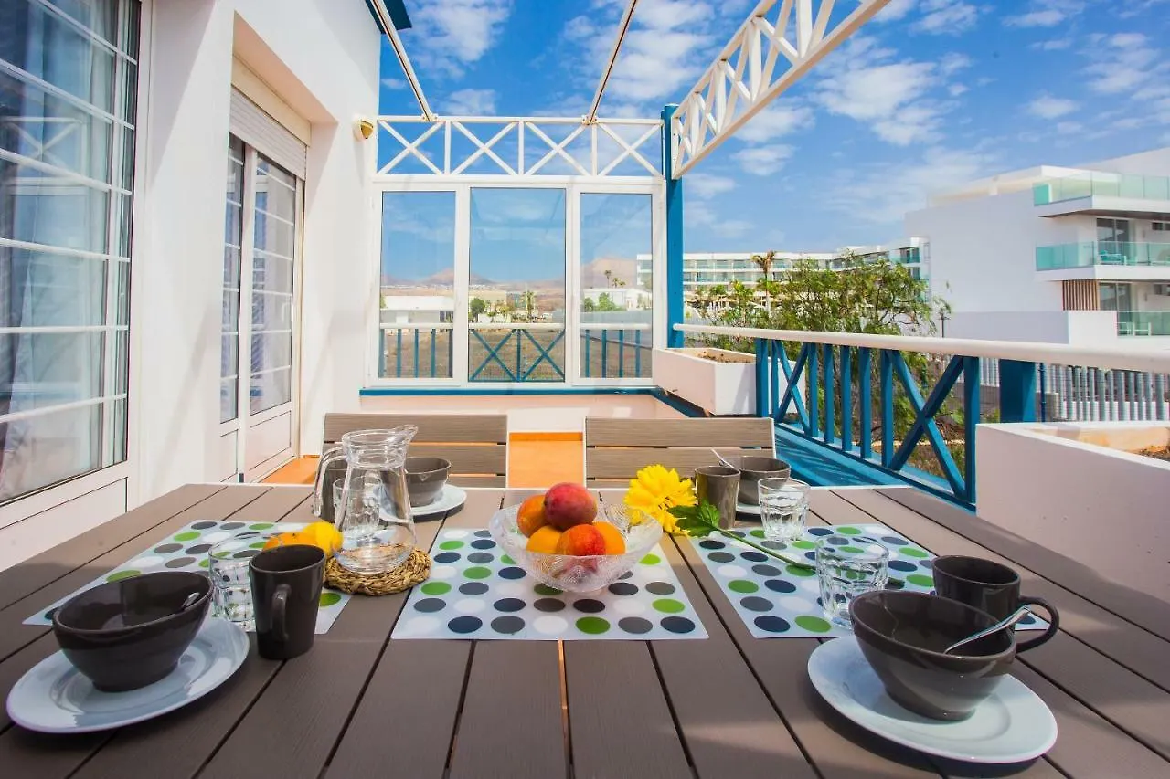 Apartamento Pluton Puerto del Carmen  0*, Puerto del Carmen (Lanzarote)